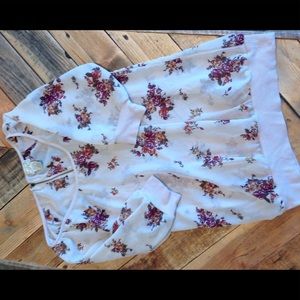 Eyelash Couture Sheer Floral Blouse Size M